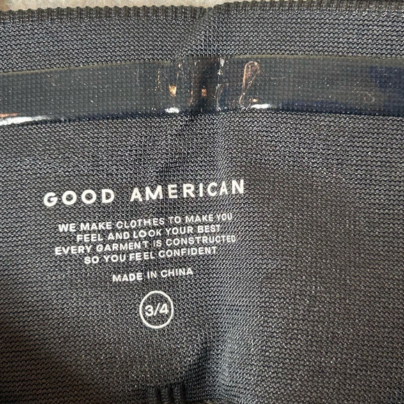 Good American Leggings Womens 3/4 Black Wide Ribbed Shine Seamless Leggings NEW - Picture 6 of 15